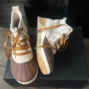 Sorel Brown and Cream Women's boots